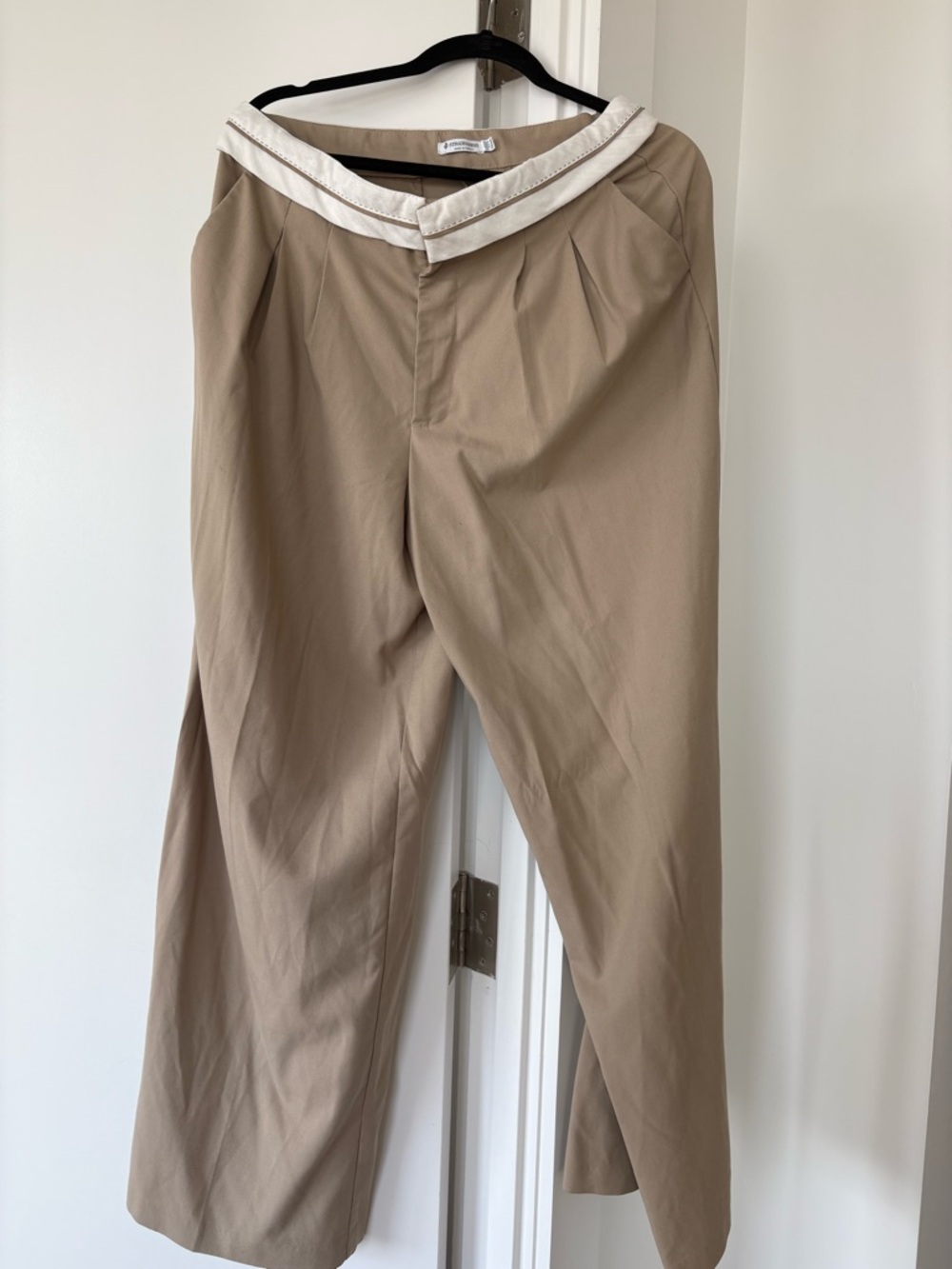 stradivarius Tan Chinos with Cream Contrast Waistband